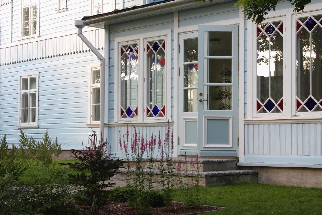 Lahe Guesthouse Haapsalu Ngoại thất bức ảnh
